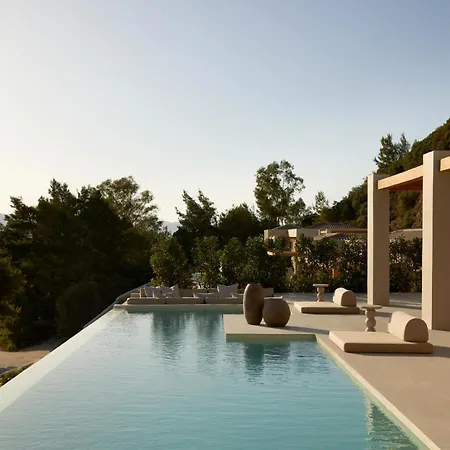 The Wildt - Exclusive Coastal Living Vila *