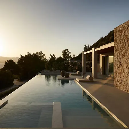 The Wildt - Exclusive Coastal Living Villa *