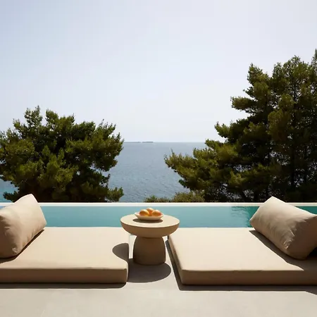 The Wildt - Exclusive Coastal Living