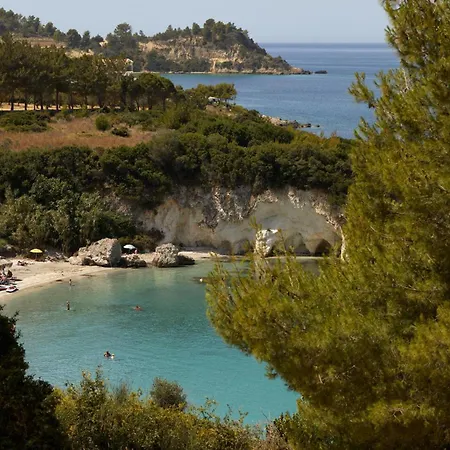 The Wildt - Exclusive Coastal Living *