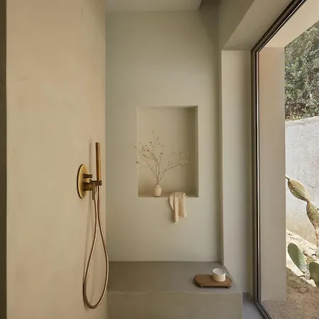 The Wildt - Exclusive Coastal Living *